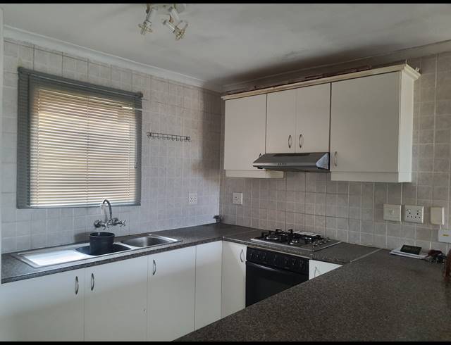 2 BEDROOM APARTMENT FOR SALE IN SEA BREEZE